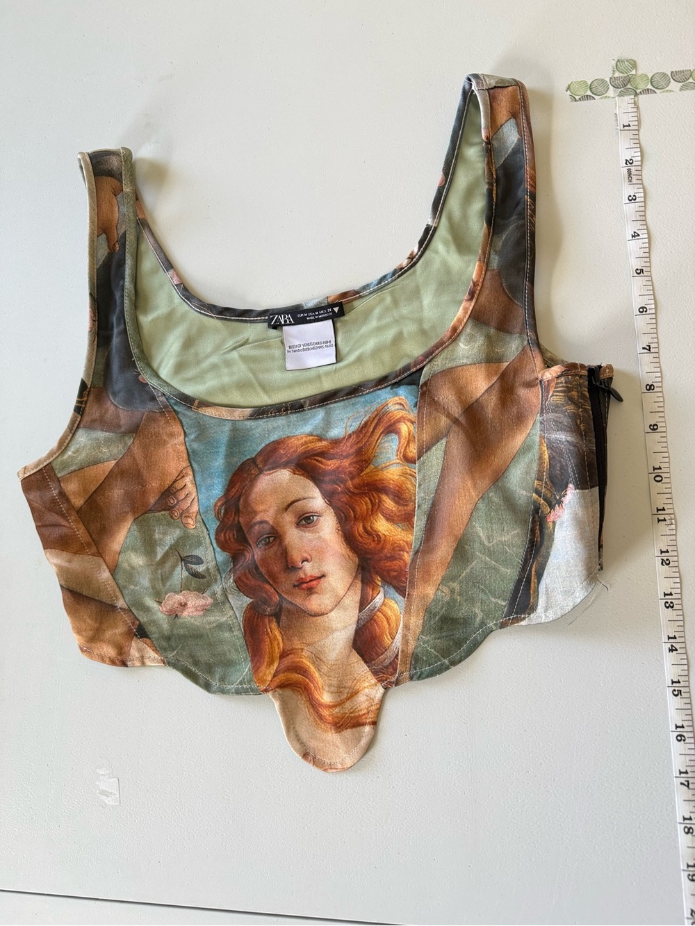 Zara Art Print Scoop Neck Crop Top in Botticelli’s Venus